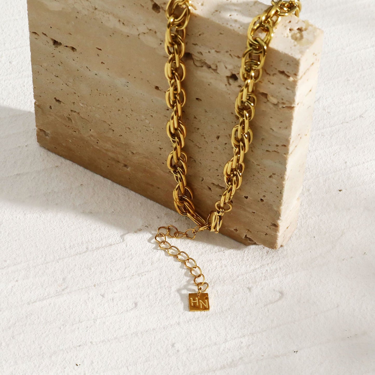 Style CHOLET: Chunky Intricate Multi-Link Chain with Circle & T-Stopper