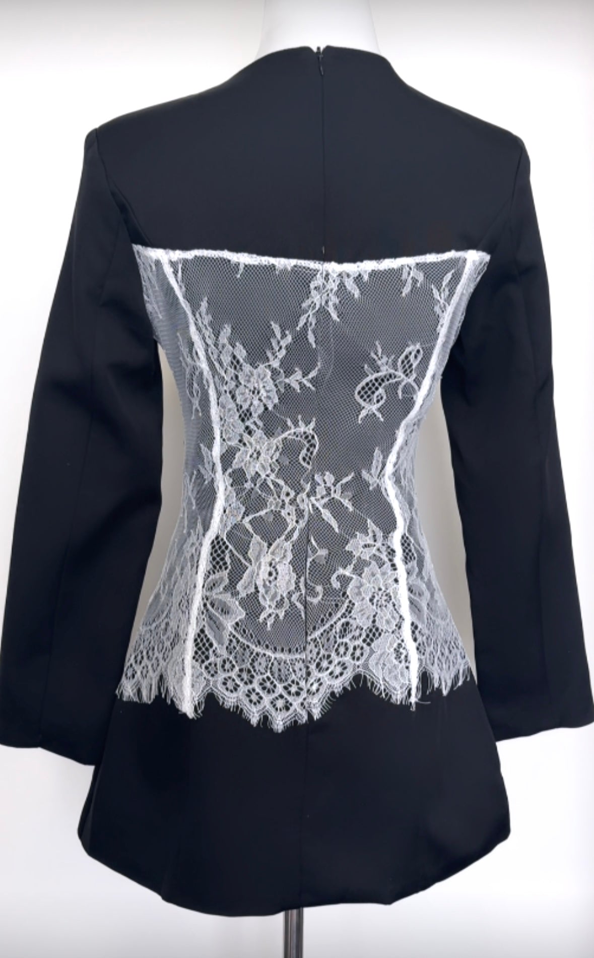 Lace Contrast Blazer