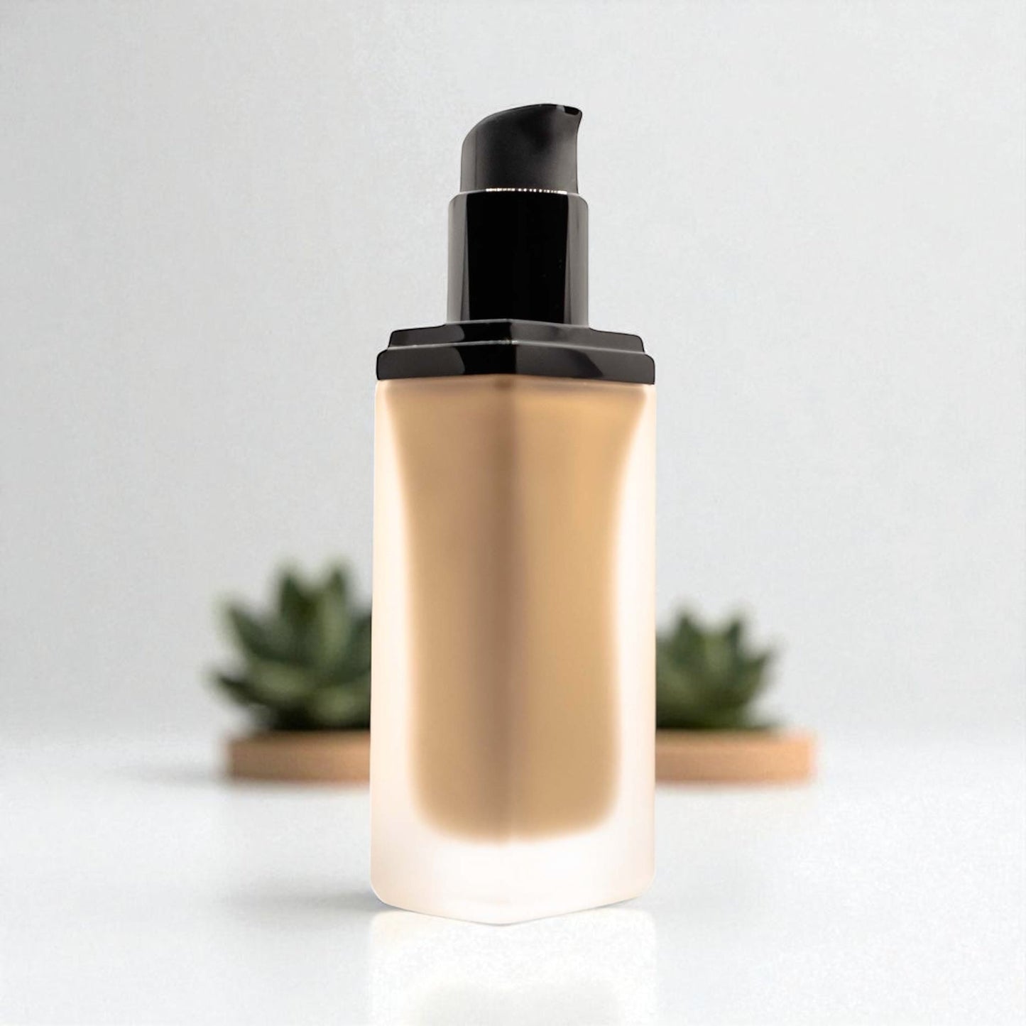 Fond de Teint Vegan Hydratant Elisabeth 103 – Fini Lumineux | FencyGrace