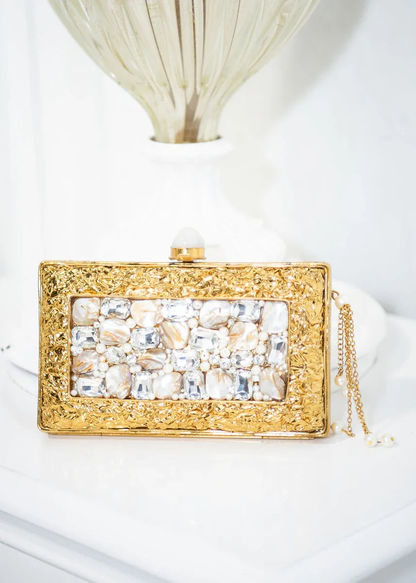 The AMARA Clutch