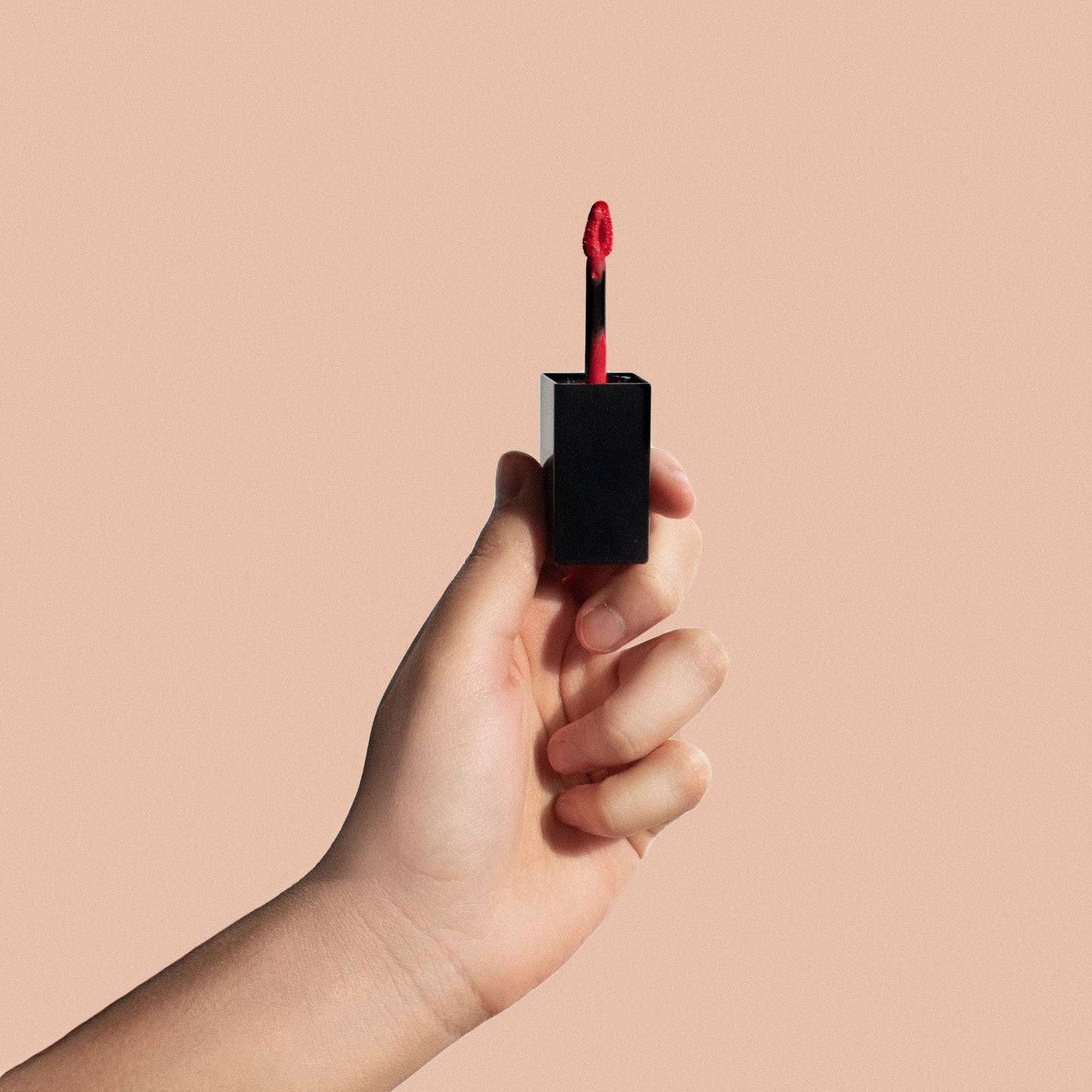 Rouge à Lèvres Matte Taupe 70 – Fini Velouté & Végan